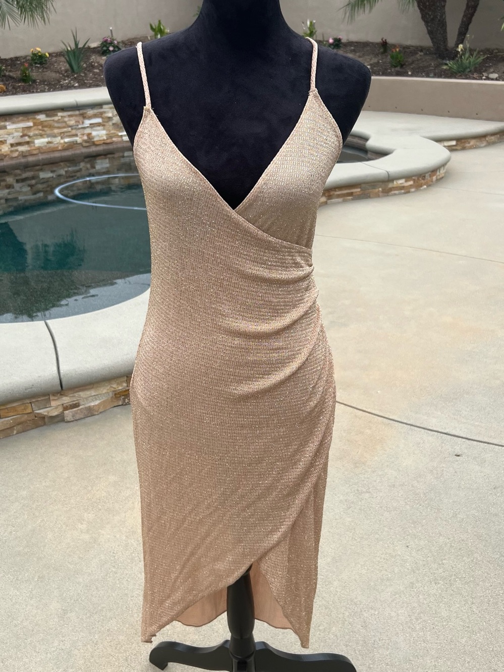 Hourglass Champagne Gold V Neck Spaghetti Straps, side ruching Midi Dress: Large